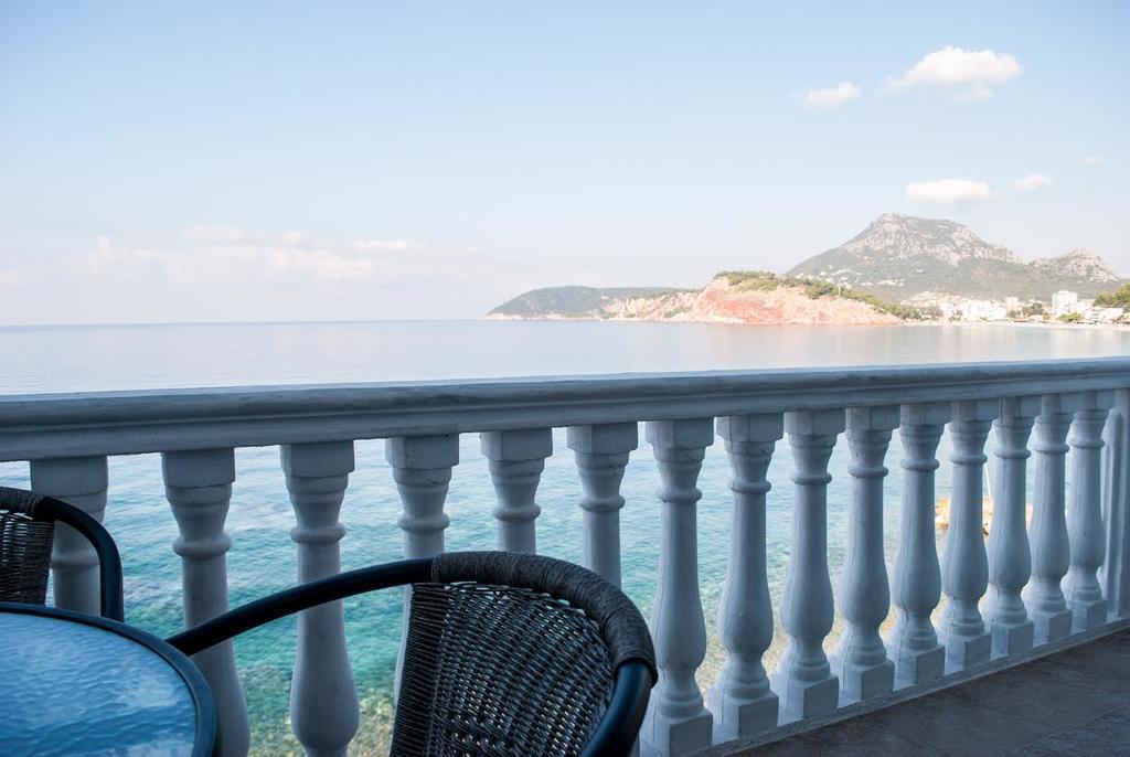 Saga Del Mare Apartment Sutomore Exterior photo